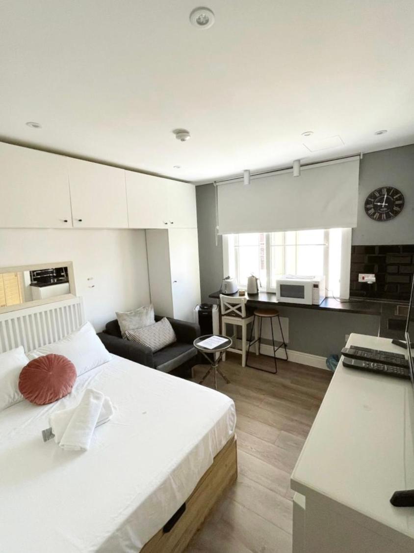 Stylish City Centre Studio - Grand Central House Gibraltar Luaran gambar