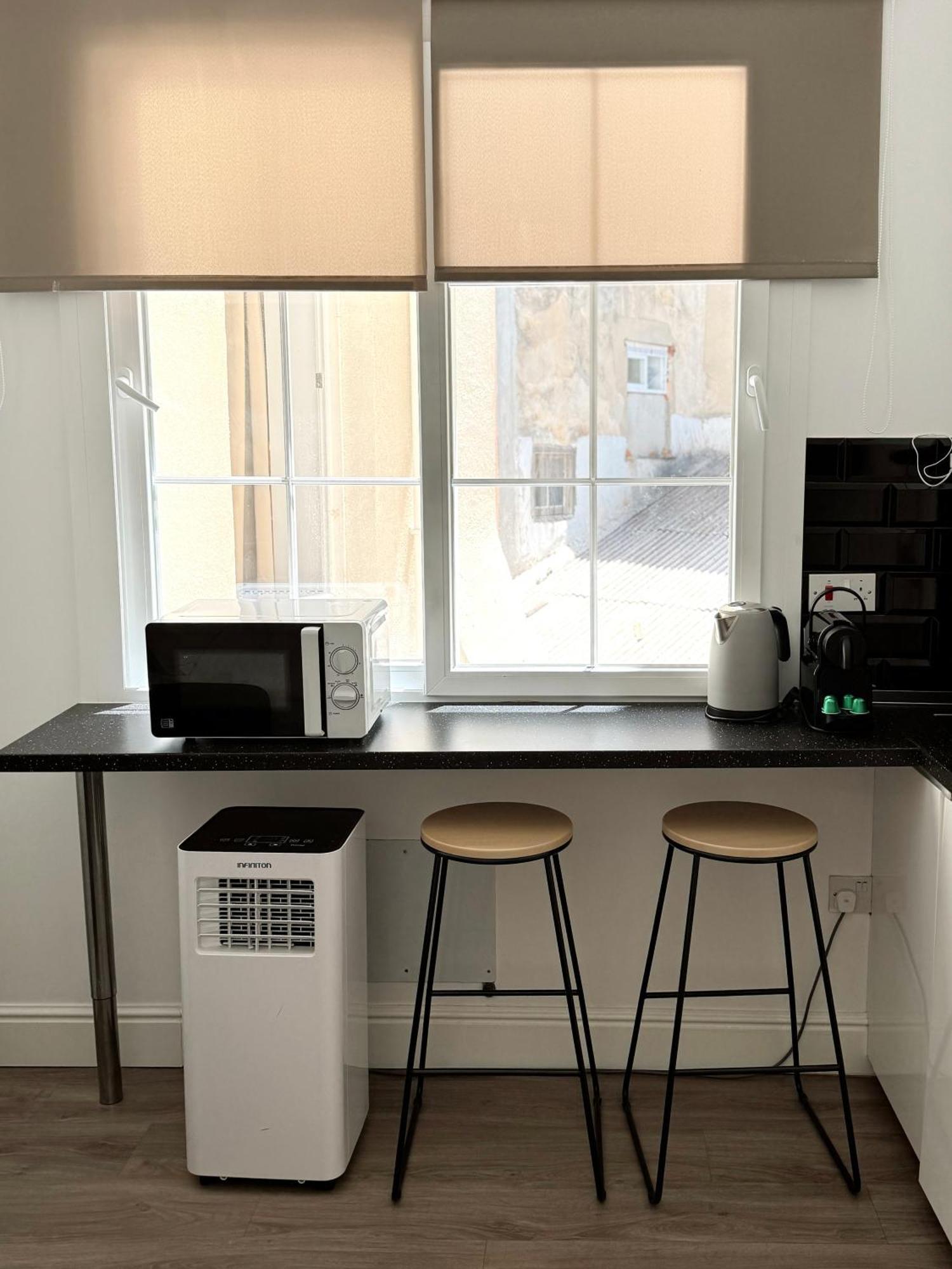 Stylish City Centre Studio - Grand Central House Gibraltar Luaran gambar