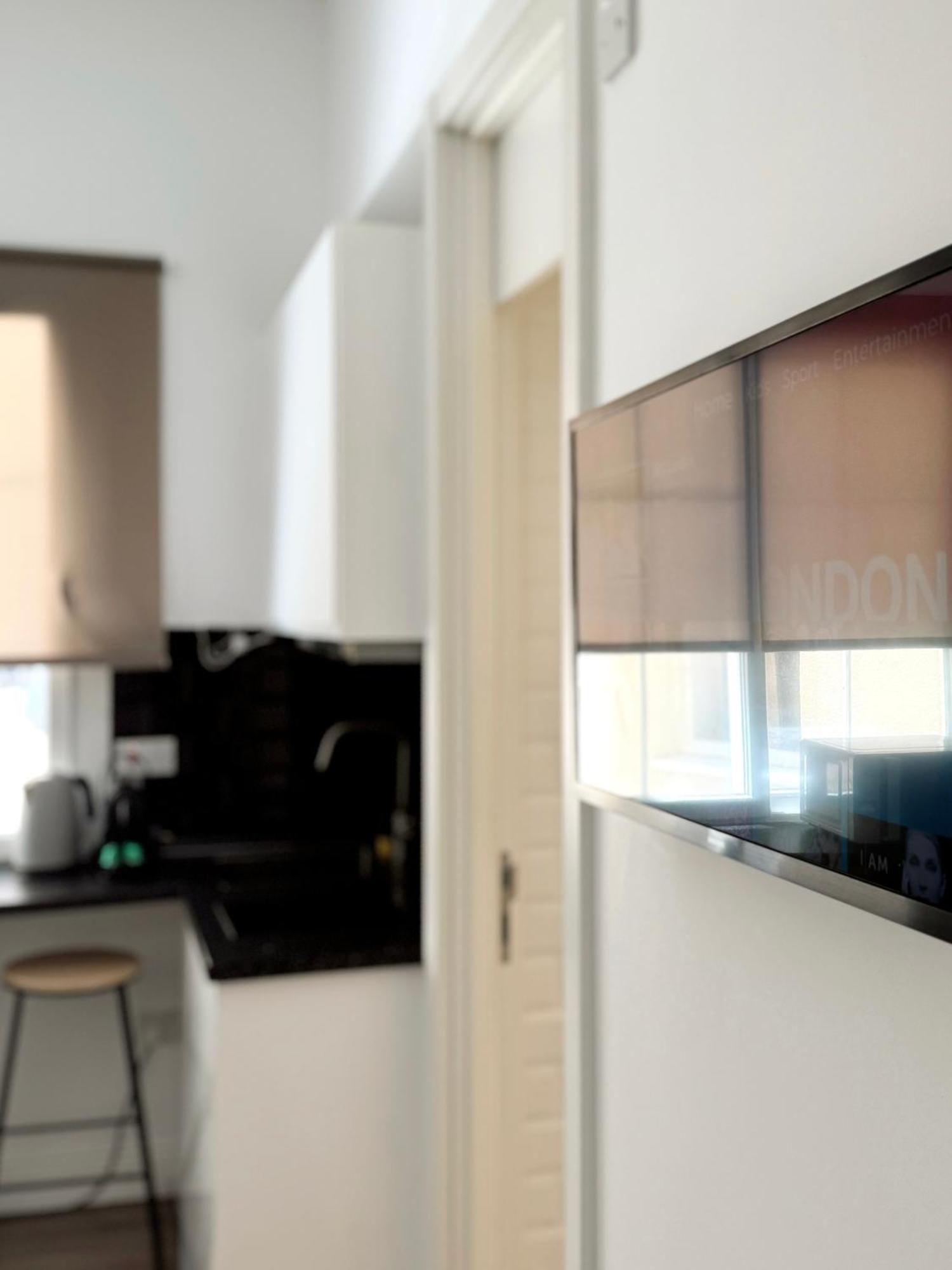 Stylish City Centre Studio - Grand Central House Gibraltar Luaran gambar